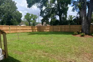 1202 W Lee St, Pensacola, FL 32501 - Photo 16