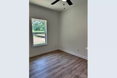 1202 W Lee St, Pensacola, FL 32501 - Photo 38