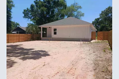 1202 W Lee St, Pensacola, FL 32501 - Photo 4