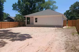 1202 W Lee St, Pensacola, FL 32501 - Photo 4