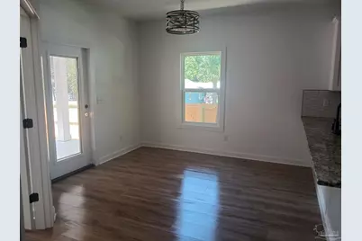 1202 W Lee St, Pensacola, FL 32501 - Photo 12