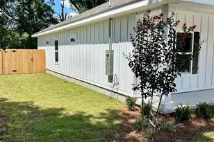 1202 W Lee St, Pensacola, FL 32501 - Photo 6
