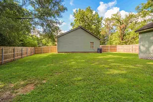 552 Cedartree Ln, Cantonment, FL 32533 - Photo 46