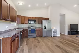552 Cedartree Ln, Cantonment, FL 32533 - Photo 14