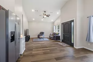 552 Cedartree Ln, Cantonment, FL 32533 - Photo 18