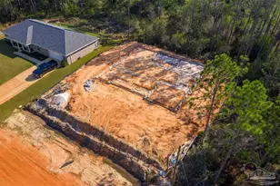 6633 Angle Rd, Navarre, FL 32566 - Photo 1
