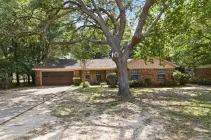 6059 Anderson Ln, Milton, FL 32570 - Photo 2