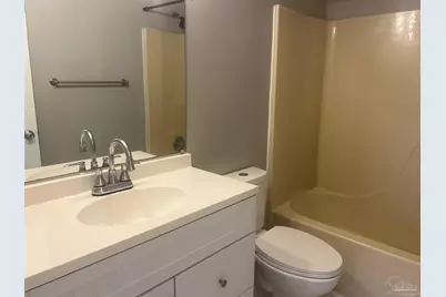 2300 W Michigan Ave #21, Pensacola, FL 32526 - Photo 8