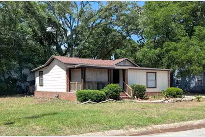 10 Kennington Dr, Pensacola, FL 32507 - Photo 2