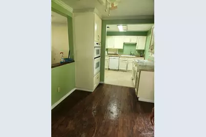 907 Rue Max St, Pensacola, FL 32507 - Photo 10