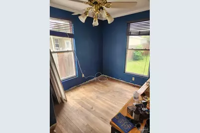 907 Rue Max St, Pensacola, FL 32507 - Photo 12