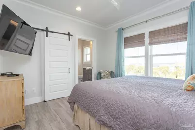 307 Maldonado Dr, Pensacola Beach, FL 32561 - Photo 34