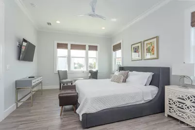 307 Maldonado Dr, Pensacola Beach, FL 32561 - Photo 12