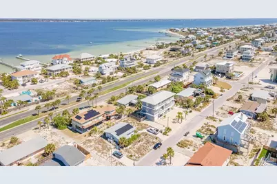 307 Maldonado Dr, Pensacola Beach, FL 32561 - Photo 22