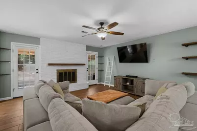 6020 Oakwood Dr, Milton, FL 32570 - Photo 22