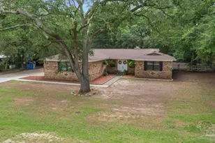 6020 Oakwood Dr, Milton, FL 32570 - Photo 1