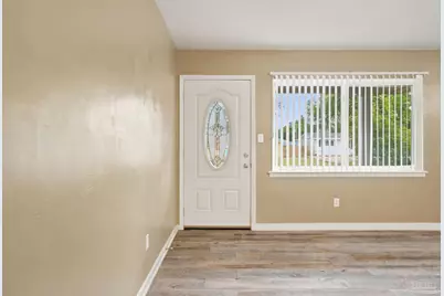 4332 Wycliff Dr, Pensacola, FL 32514 - Photo 10