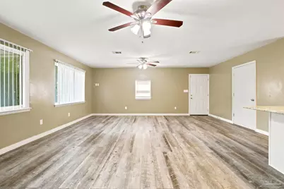 4332 Wycliff Dr, Pensacola, FL 32514 - Photo 6