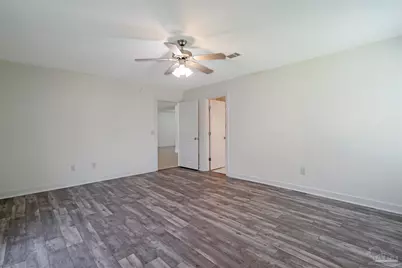 1301 Elliott St, Pensacola, FL 32534 - Photo 10