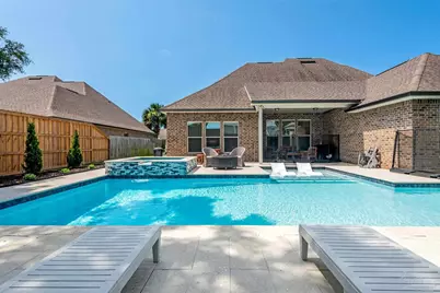 1525 Sabal Palm Dr, Gulf Breeze, FL 32563 - Photo 2