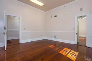 245 E Intendencia St, Pensacola, FL 32502 - Photo 16