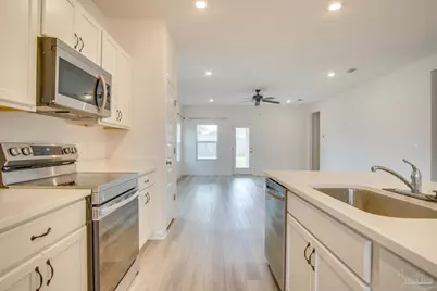 6625 Sun Tree Cir, Pensacola, FL 32526 - Photo 10