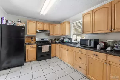 823 E Jackson St, Pensacola, FL 32501 - Photo 16