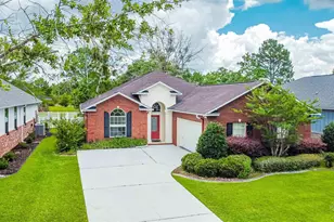 5805 Dunbar Cir, Milton, FL 32583 - Photo 2
