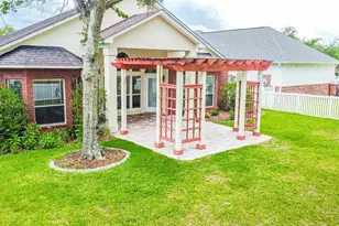 5805 Dunbar Cir, Milton, FL 32583 - Photo 6