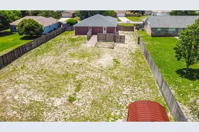 2104 Frontera St, Navarre, FL 32566 - Photo 4