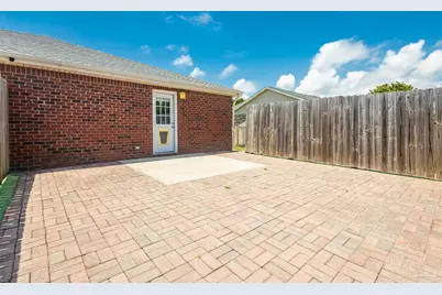 2104 Frontera St, Navarre, FL 32566 - Photo 44