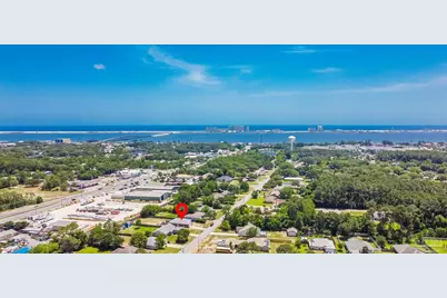 2104 Frontera St, Navarre, FL 32566 - Photo 2