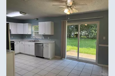 3255 Maplewood Dr, Gulf Breeze, FL 32563 - Photo 4