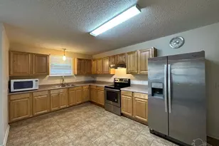 4420 Marlane Dr, Pensacola, FL 32526 - Photo 4