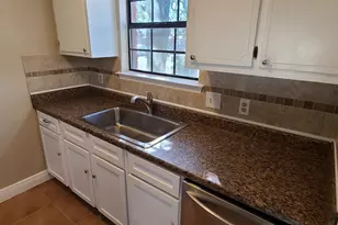 7250 Hilburn Rd, Pensacola, FL 32504 - Photo 2