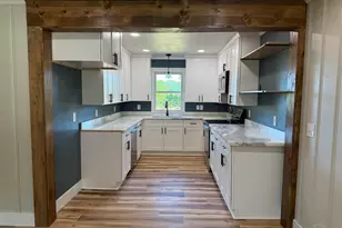 5338 Hutto Ln, Jay, FL 32565 - Photo 6