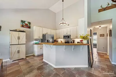 6435 Garden Dr, Gulf Breeze, FL 32563 - Photo 10