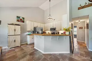 6435 Garden Dr, Gulf Breeze, FL 32563 - Photo 10