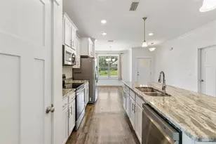 424 Pemberton Ln, Cantonment, FL 32533 - Photo 10