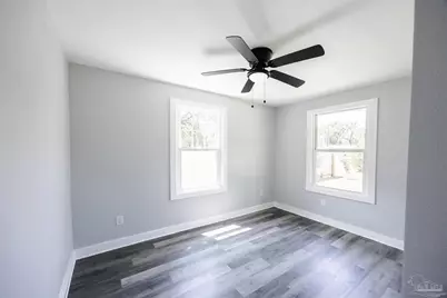 402 Rue Max St, Pensacola, FL 32507 - Photo 16