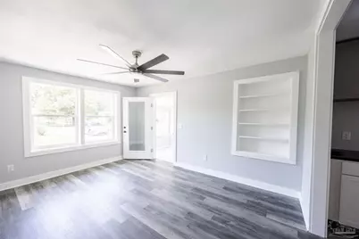 402 Rue Max St, Pensacola, FL 32507 - Photo 8