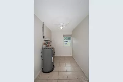 5900 Pamela Dr, Milton, FL 32570 - Photo 34