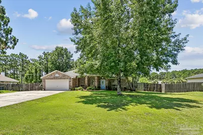 7791 Fenwick St, Navarre, FL 32566 - Photo 2