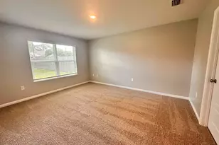 2348 Kirkwood Dr, Cantonment, FL 32533 - Photo 6