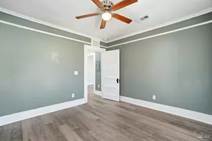 505 S 1st St, Pensacola, FL 32505 - Photo 24