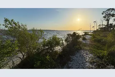 5581 Seascape Dr, Pensacola, FL 32507 - Photo 24