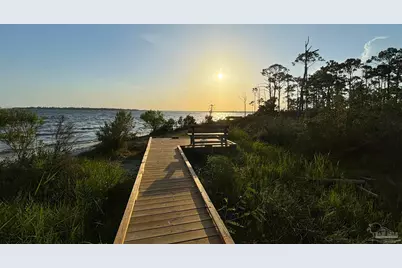 5581 Seascape Dr, Pensacola, FL 32507 - Photo 26