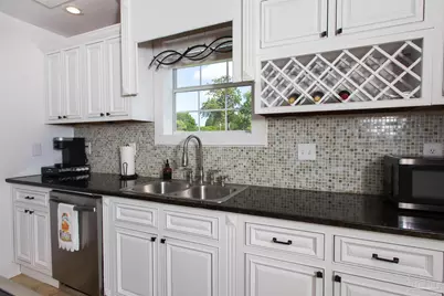 1105 Dr Martin Luther King Jr Dr, Pensacola, FL 32503 - Photo 10