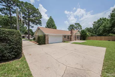 3445 Blueridge Dr, Pensacola, FL 32504 - Photo 6