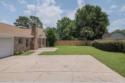 3445 Blueridge Dr, Pensacola, FL 32504 - Photo 8
